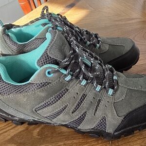 Mountain Warehouse Outdoor Womens Hiking Shoes Walking Sneakers Size 7 NWOT